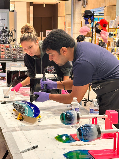 Resin Surfboard Workshop – Father's Day Art Experience